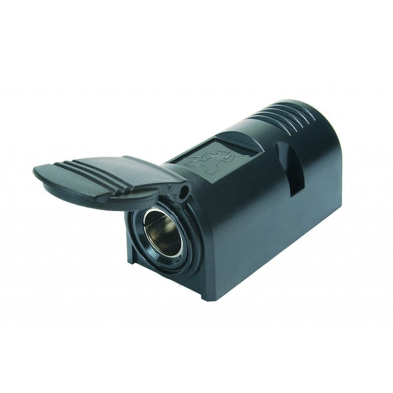 DIN 12/24V Uttak utenpåliggende montering 16A 12-24V